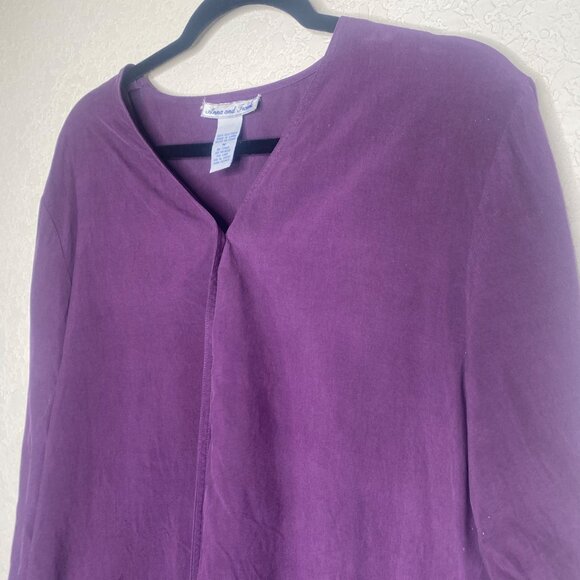 Anna & Frank Silk Button Down Top Womens Size M V-Neck Purple Blouse - Picture 4 of 12